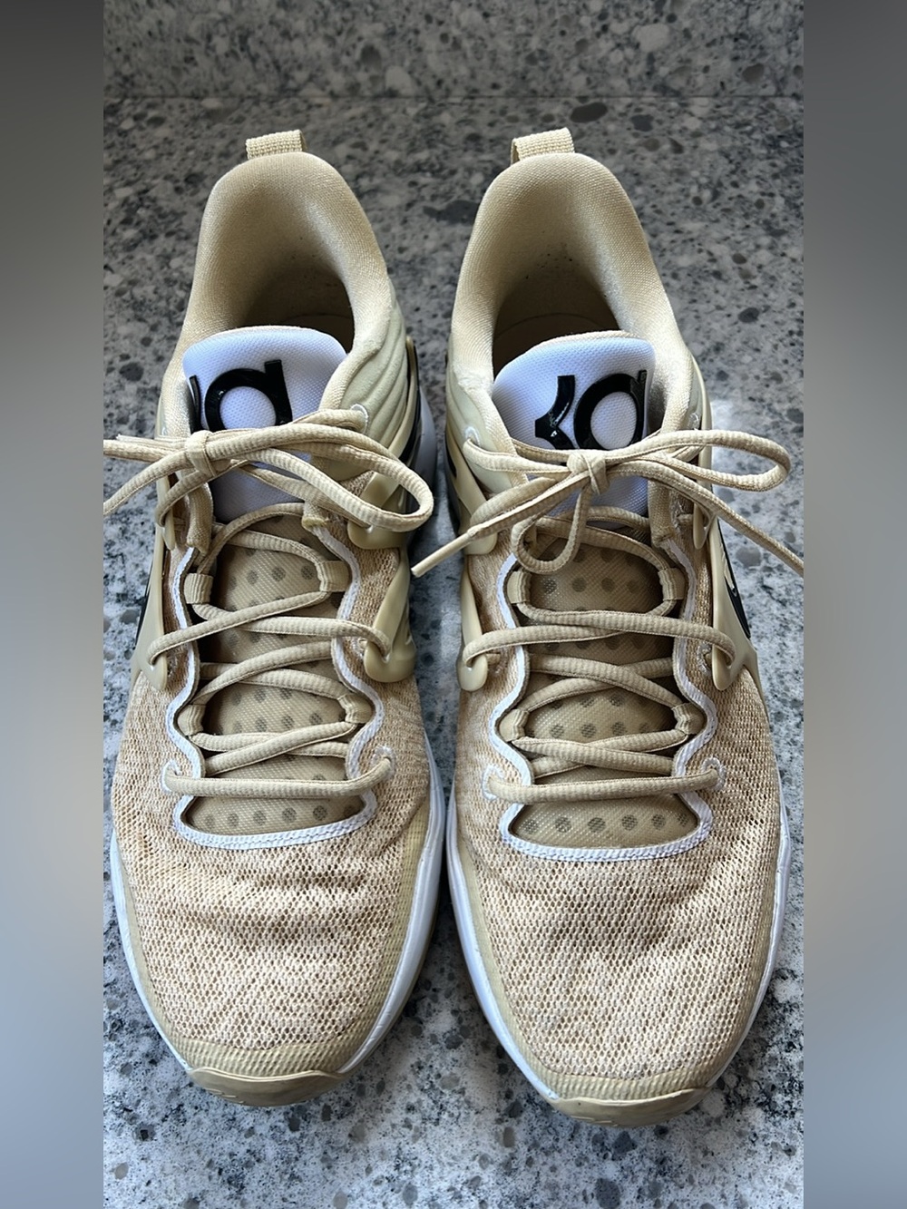 Nike Gold and Black KD Basketball Shoes Men’s 13.5.